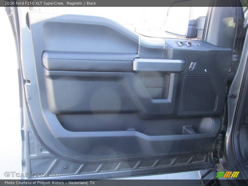 Magnetic / Black 2016 Ford F150 XLT SuperCrew