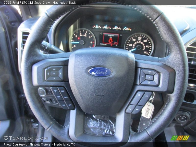 Magnetic / Black 2016 Ford F150 XLT SuperCrew