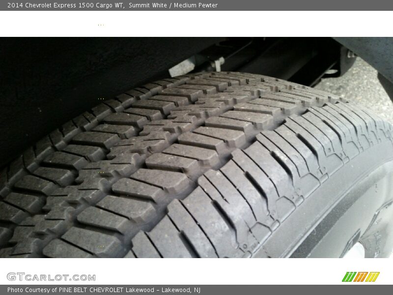 Summit White / Medium Pewter 2014 Chevrolet Express 1500 Cargo WT