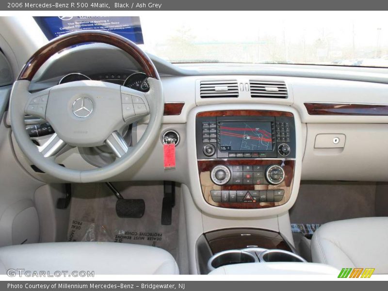 Black / Ash Grey 2006 Mercedes-Benz R 500 4Matic