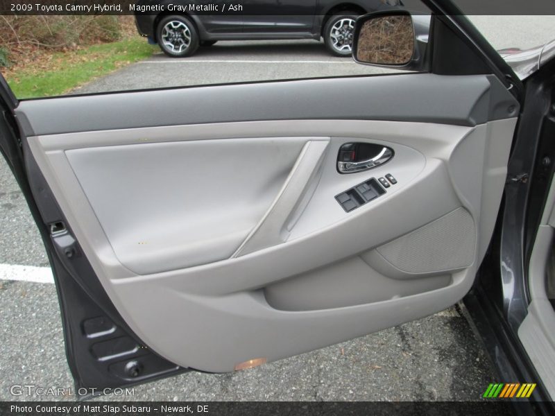 Magnetic Gray Metallic / Ash 2009 Toyota Camry Hybrid