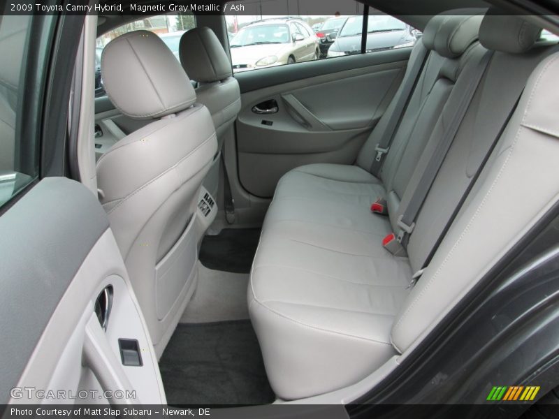 Magnetic Gray Metallic / Ash 2009 Toyota Camry Hybrid