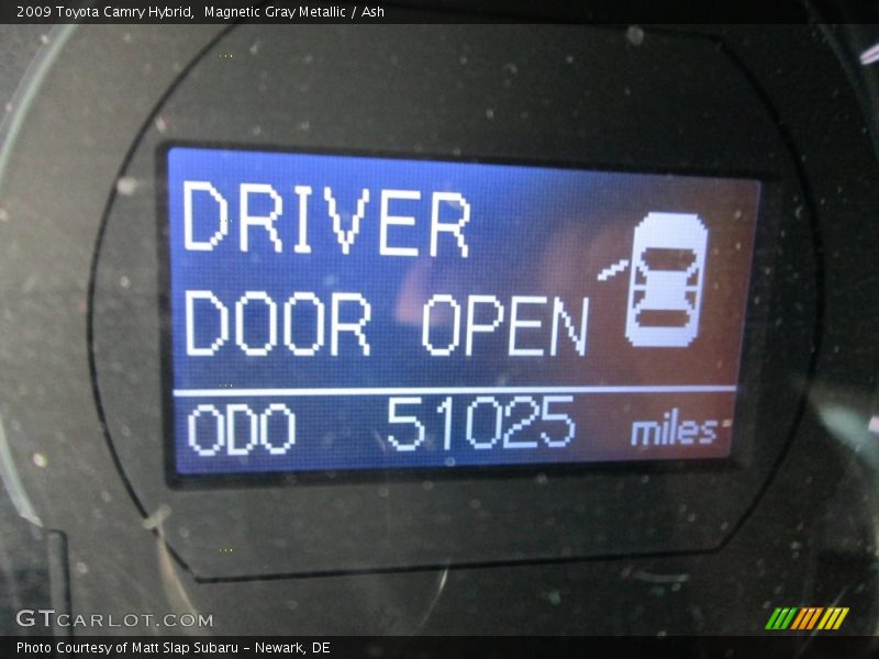 Magnetic Gray Metallic / Ash 2009 Toyota Camry Hybrid