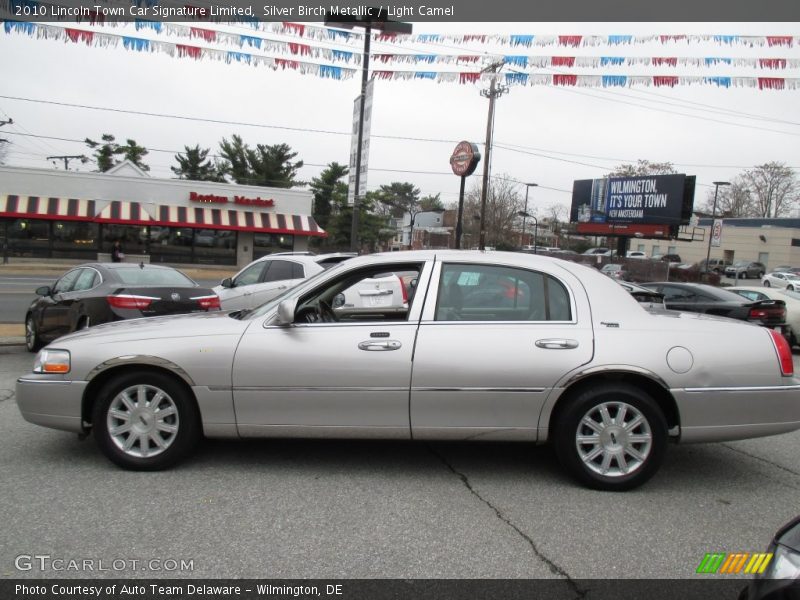 Silver Birch Metallic / Light Camel 2010 Lincoln Town Car Signature Limited