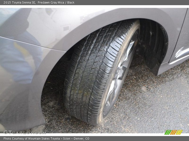 Predawn Gray Mica / Black 2015 Toyota Sienna SE