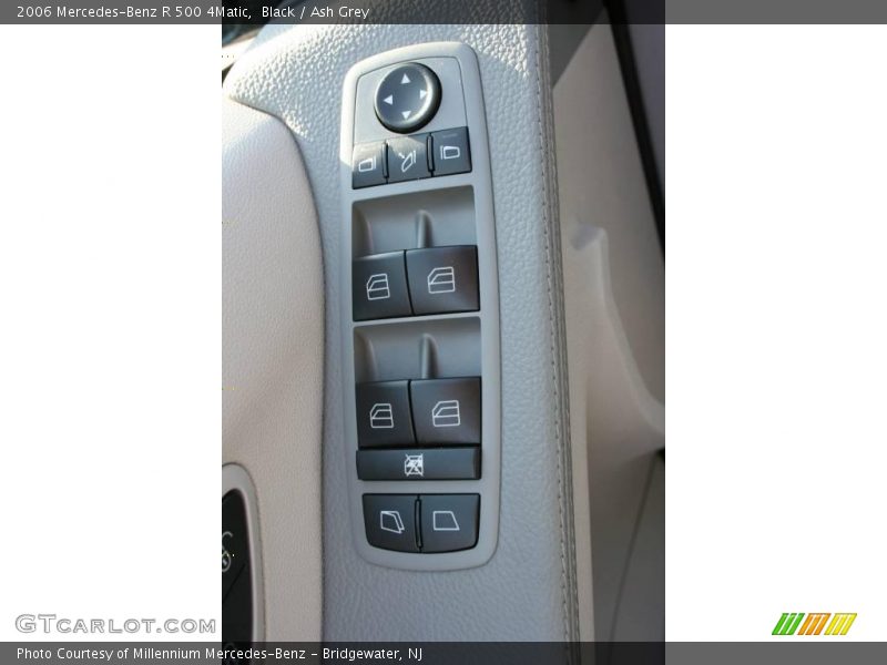 Black / Ash Grey 2006 Mercedes-Benz R 500 4Matic