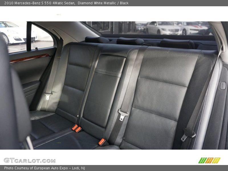 Diamond White Metallic / Black 2010 Mercedes-Benz S 550 4Matic Sedan