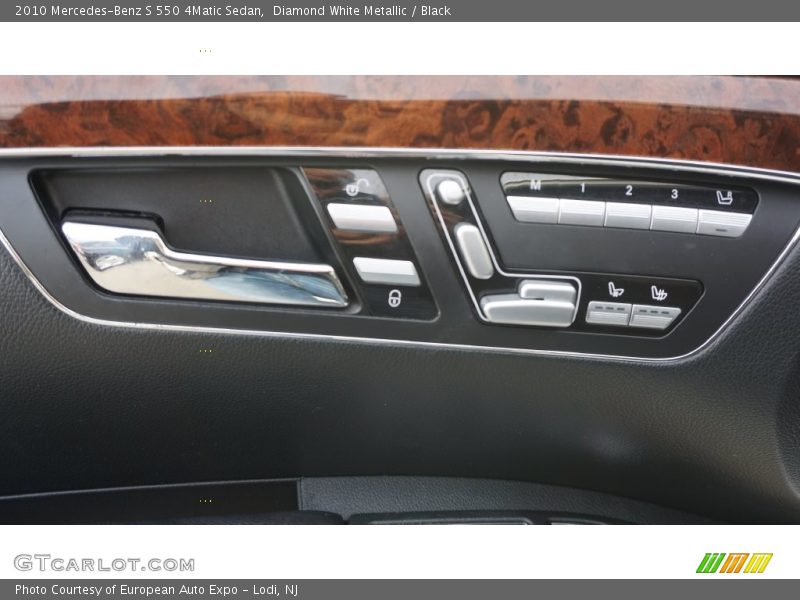 Diamond White Metallic / Black 2010 Mercedes-Benz S 550 4Matic Sedan
