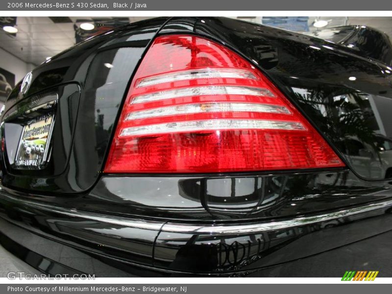 Black / Java 2006 Mercedes-Benz S 430 Sedan