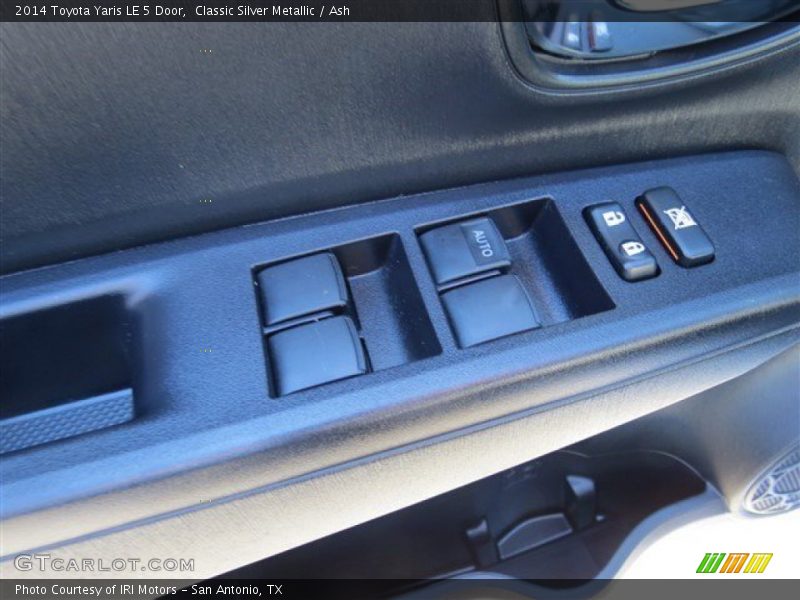 Classic Silver Metallic / Ash 2014 Toyota Yaris LE 5 Door
