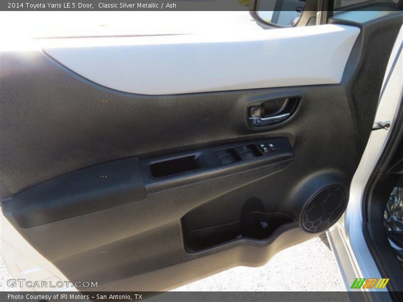 Classic Silver Metallic / Ash 2014 Toyota Yaris LE 5 Door