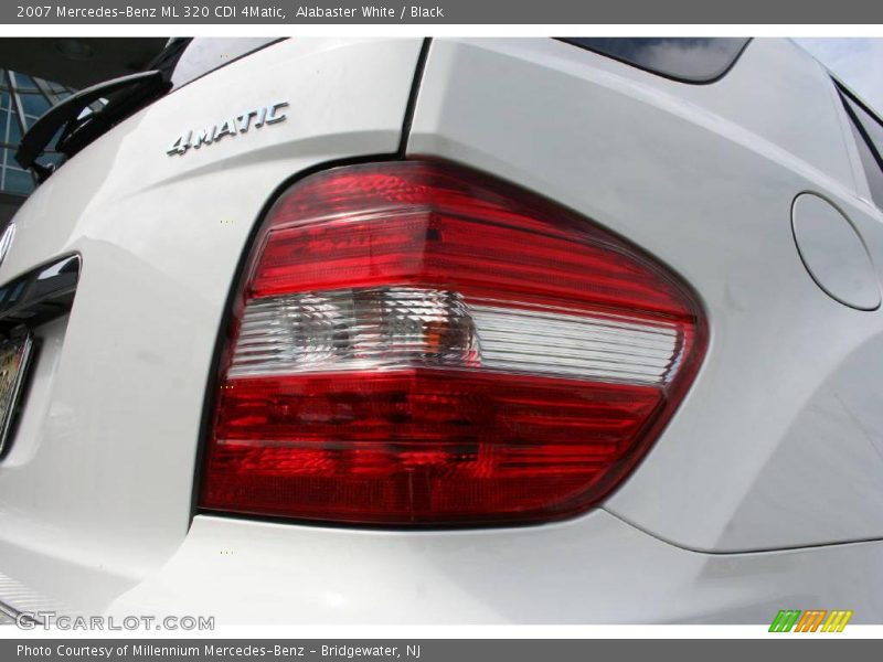 Alabaster White / Black 2007 Mercedes-Benz ML 320 CDI 4Matic