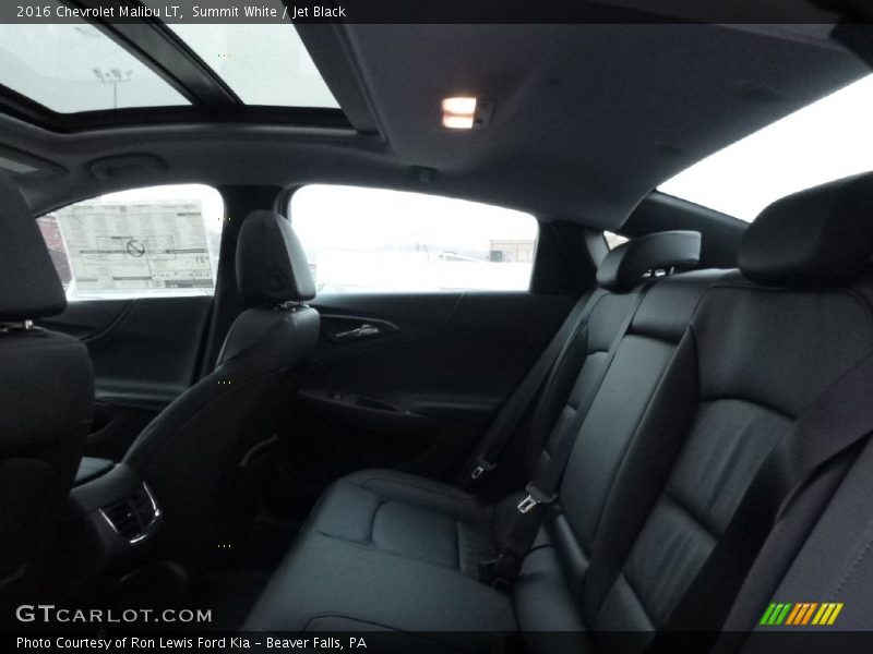 Summit White / Jet Black 2016 Chevrolet Malibu LT