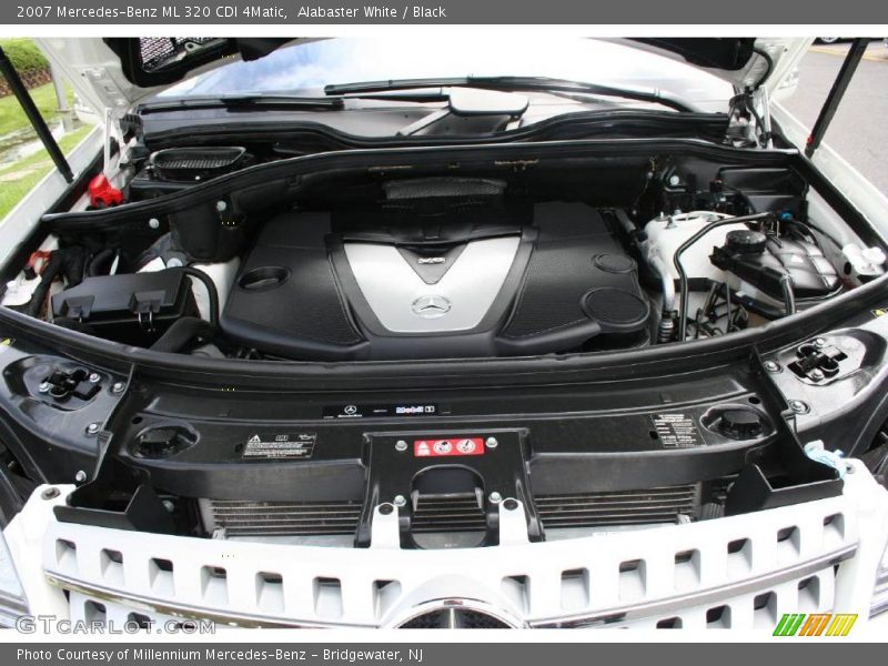 Alabaster White / Black 2007 Mercedes-Benz ML 320 CDI 4Matic