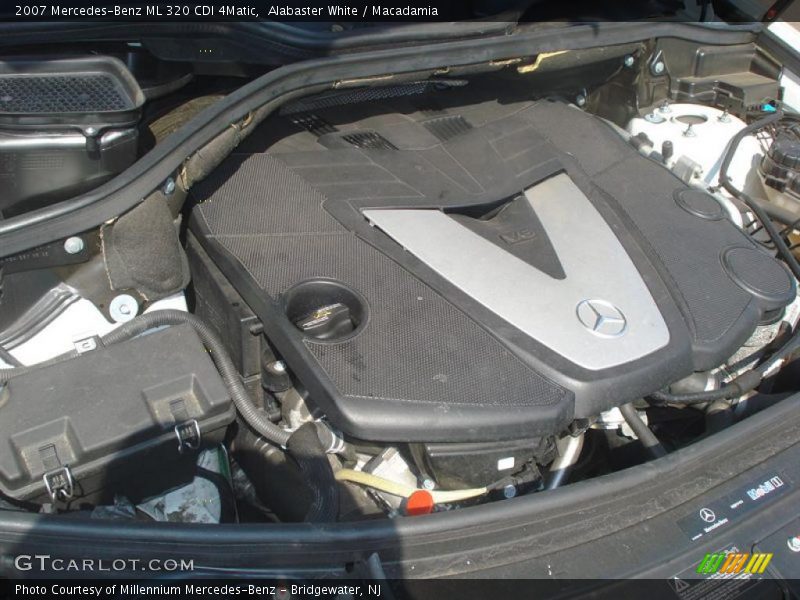 Alabaster White / Macadamia 2007 Mercedes-Benz ML 320 CDI 4Matic