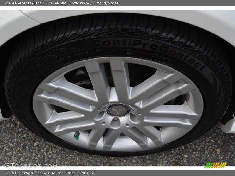 Arctic White / Almond/Mocha 2009 Mercedes-Benz C 300 4Matic