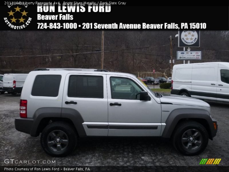 Bright Silver Metallic / Dark Slate Gray 2011 Jeep Liberty Renegade 4x4