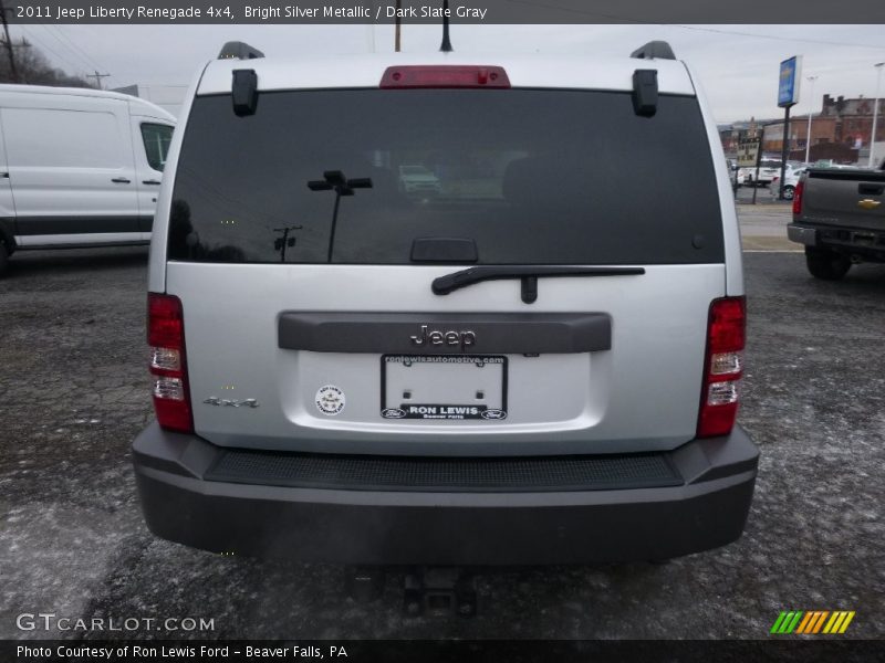 Bright Silver Metallic / Dark Slate Gray 2011 Jeep Liberty Renegade 4x4