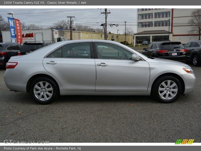 Classic Silver Metallic / Ash 2009 Toyota Camry XLE V6