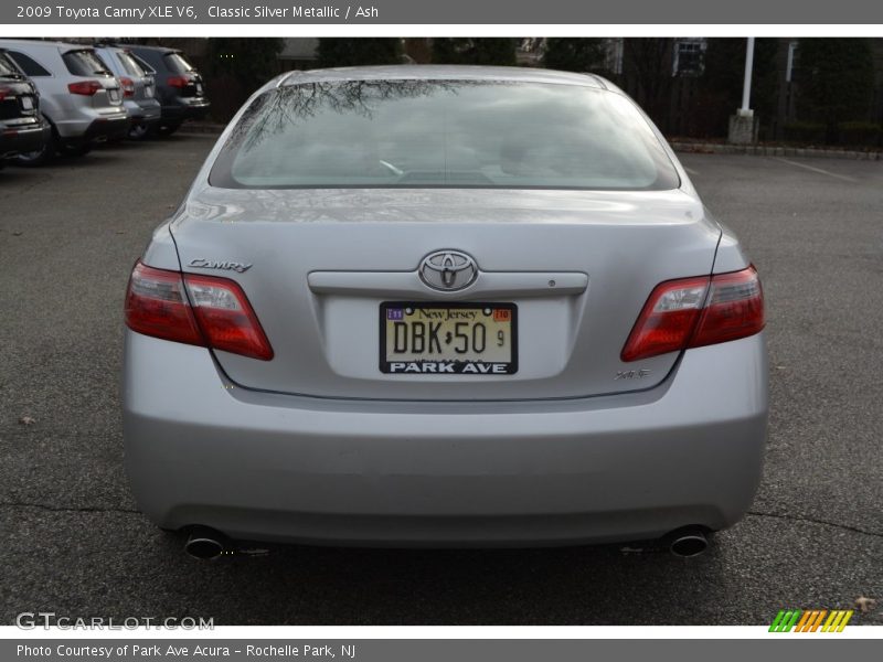 Classic Silver Metallic / Ash 2009 Toyota Camry XLE V6