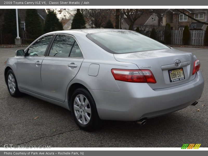 Classic Silver Metallic / Ash 2009 Toyota Camry XLE V6