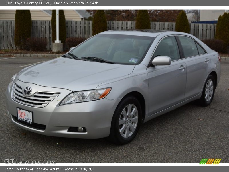 Classic Silver Metallic / Ash 2009 Toyota Camry XLE V6