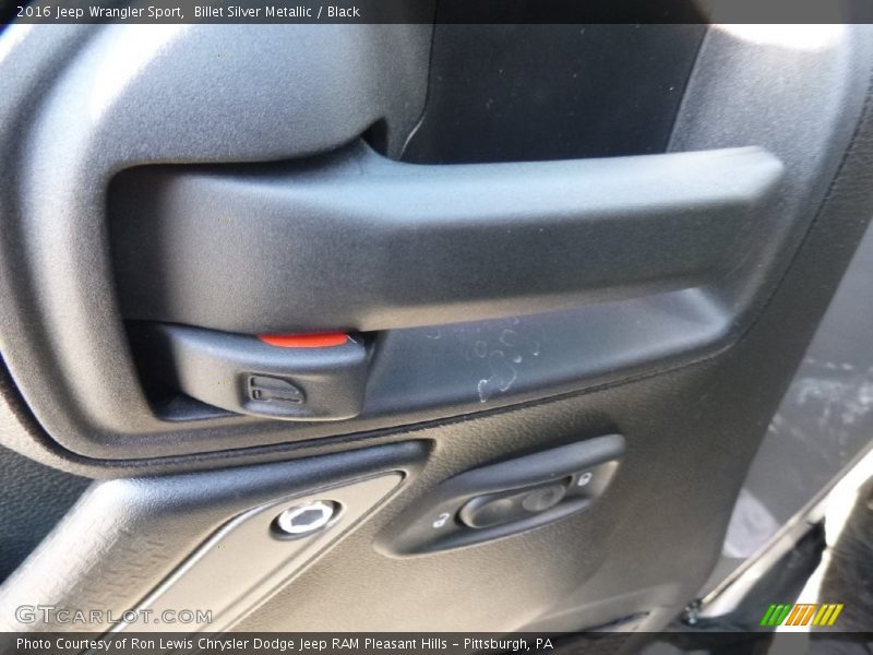 Billet Silver Metallic / Black 2016 Jeep Wrangler Sport