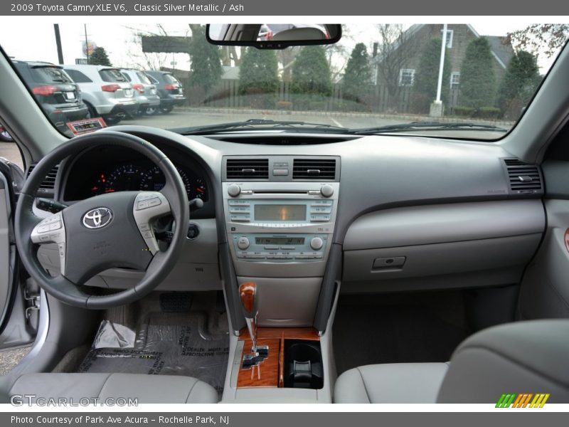 Classic Silver Metallic / Ash 2009 Toyota Camry XLE V6