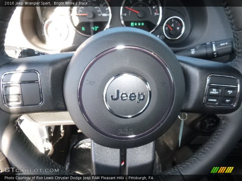 Bright White / Black 2016 Jeep Wrangler Sport