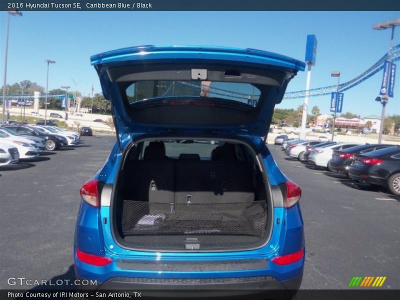 Caribbean Blue / Black 2016 Hyundai Tucson SE