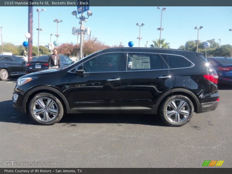 Becketts Black / Black 2016 Hyundai Santa Fe SE