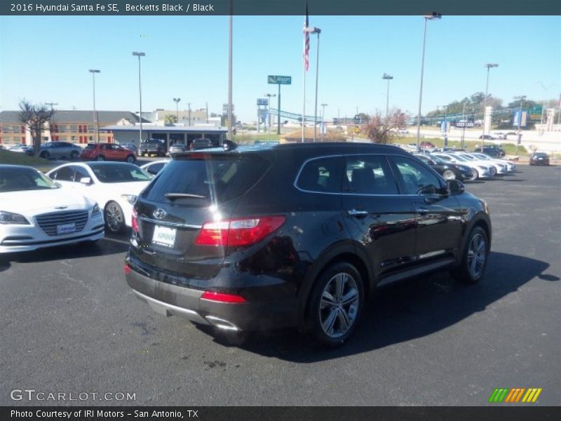 Becketts Black / Black 2016 Hyundai Santa Fe SE