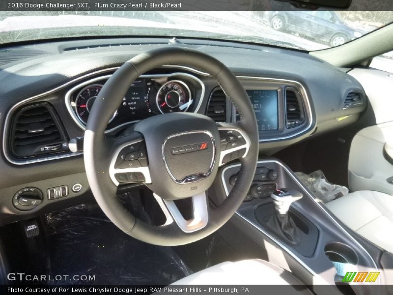 Plum Crazy Pearl / Black/Pearl 2016 Dodge Challenger SXT