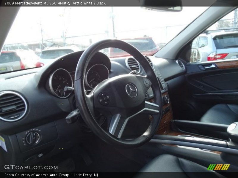 Arctic White / Black 2009 Mercedes-Benz ML 350 4Matic