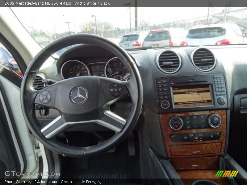 Arctic White / Black 2009 Mercedes-Benz ML 350 4Matic