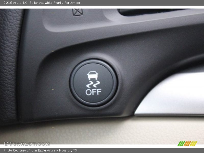 Bellanova White Pearl / Parchment 2016 Acura ILX