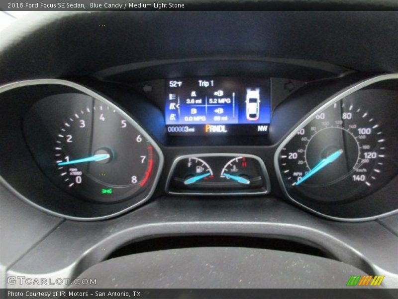 Blue Candy / Medium Light Stone 2016 Ford Focus SE Sedan