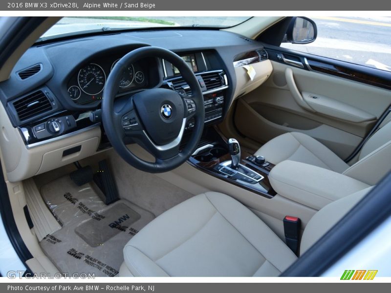 Alpine White / Sand Beige 2016 BMW X3 xDrive28i