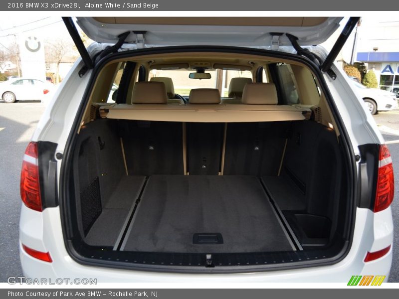 Alpine White / Sand Beige 2016 BMW X3 xDrive28i