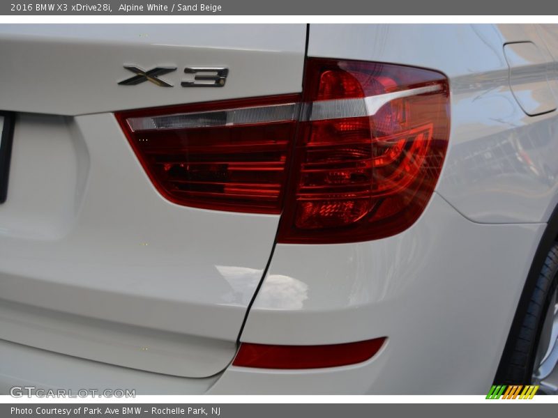 Alpine White / Sand Beige 2016 BMW X3 xDrive28i