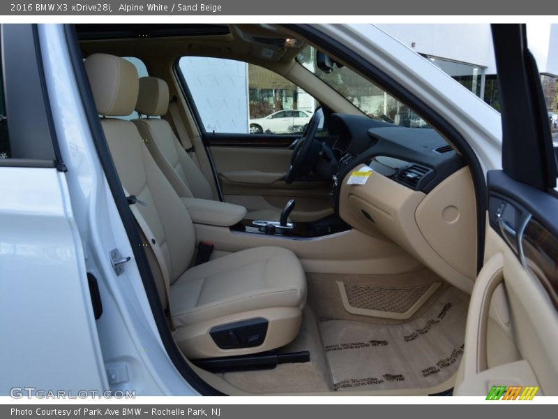 Alpine White / Sand Beige 2016 BMW X3 xDrive28i