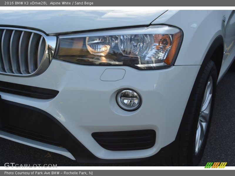 Alpine White / Sand Beige 2016 BMW X3 xDrive28i