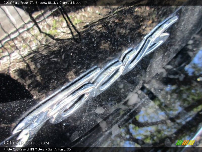 Shadow Black / Charcoal Black 2016 Ford Focus ST