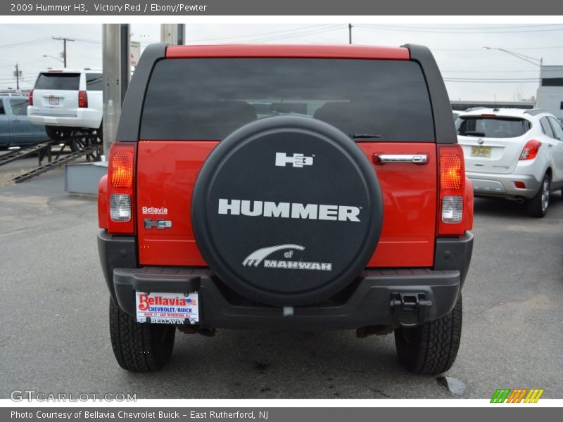 Victory Red / Ebony/Pewter 2009 Hummer H3