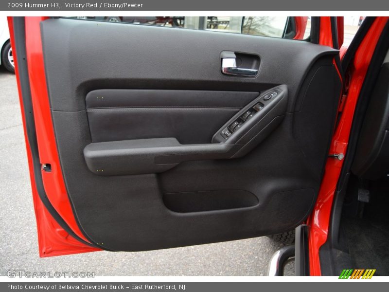 Victory Red / Ebony/Pewter 2009 Hummer H3