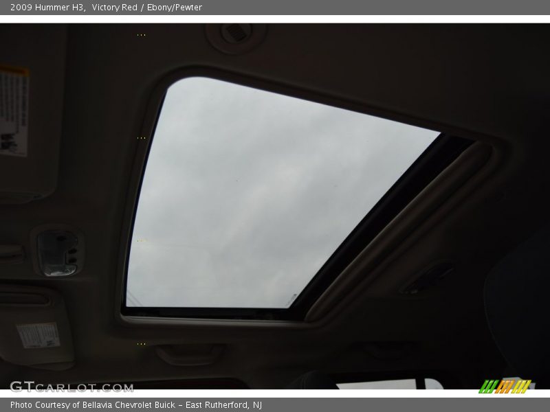 Victory Red / Ebony/Pewter 2009 Hummer H3