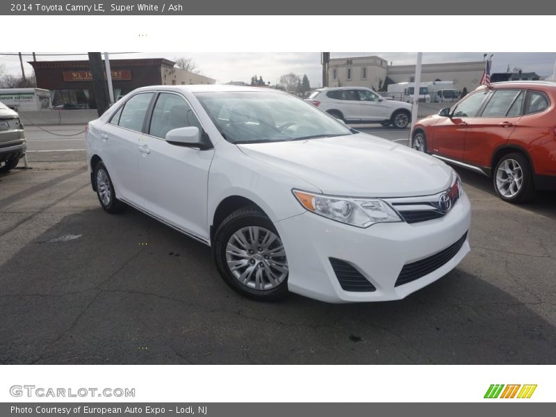 Super White / Ash 2014 Toyota Camry LE