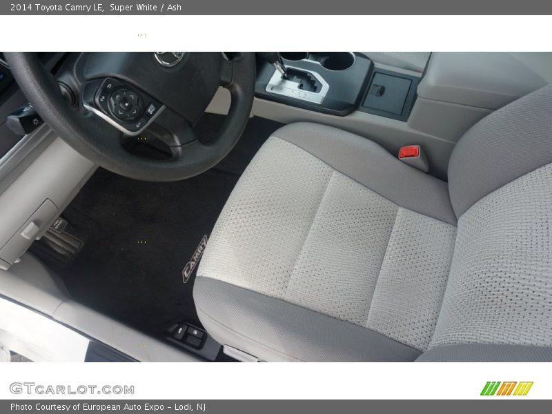 Super White / Ash 2014 Toyota Camry LE