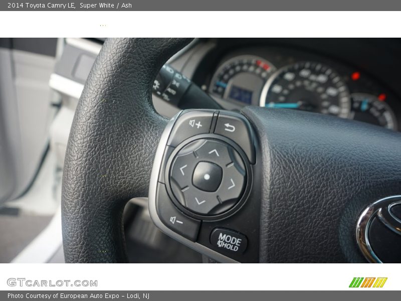 Super White / Ash 2014 Toyota Camry LE