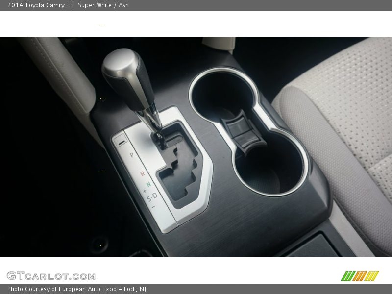 Super White / Ash 2014 Toyota Camry LE